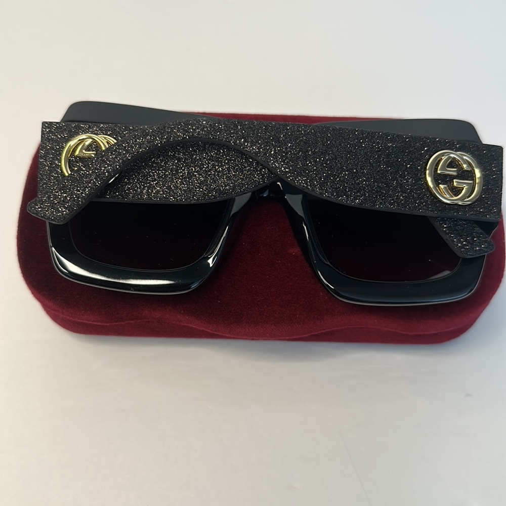 New Authentic GUCCI Square Frame Glitter GG0102S 001 Sunglasses Black - Picture 8 of 11